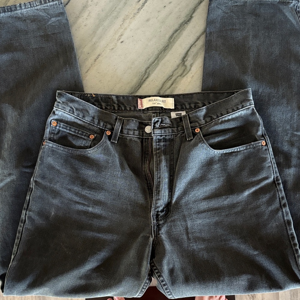Levi's Men's Dark Gray Relaxed Jeans